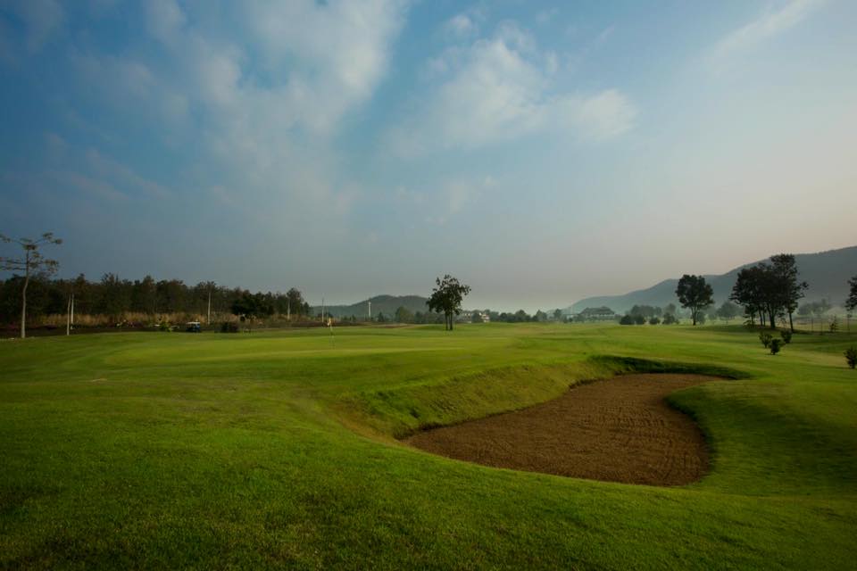 Thailand Artitaya Chiangmai (Gold canyon)